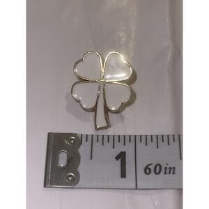 White 4 Leaf Clover Pin Brooch